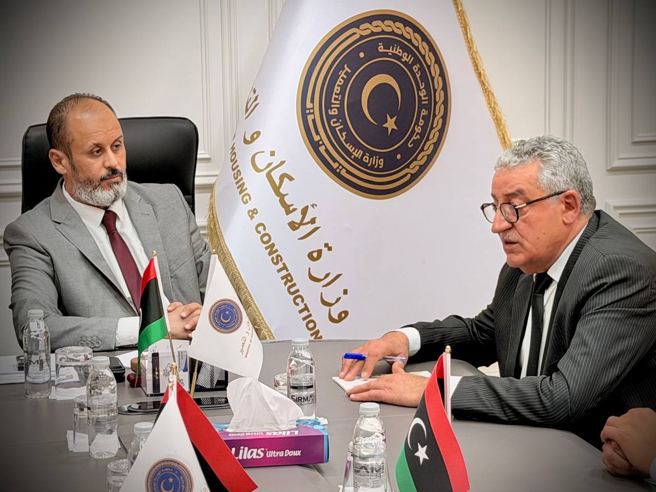 وزير الإسكان يتابع تنفيذ مشاريع تاجوراء ويؤكد تسريع الإنجاز ومعالجة التحديات