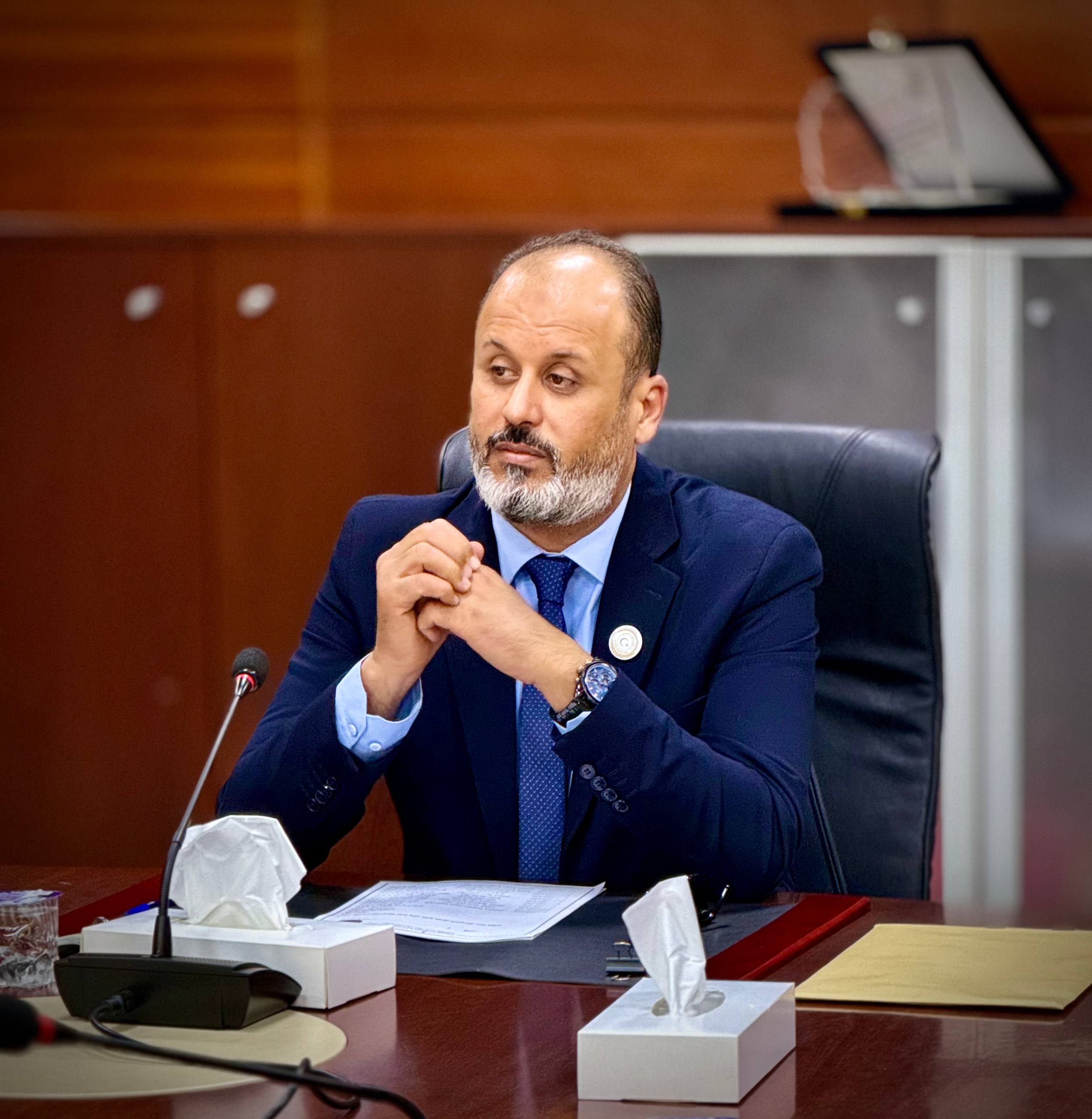 وزارة الإسكان والتعمير تتابع دراسة التشوه البصري للمباني داخل العاصمة